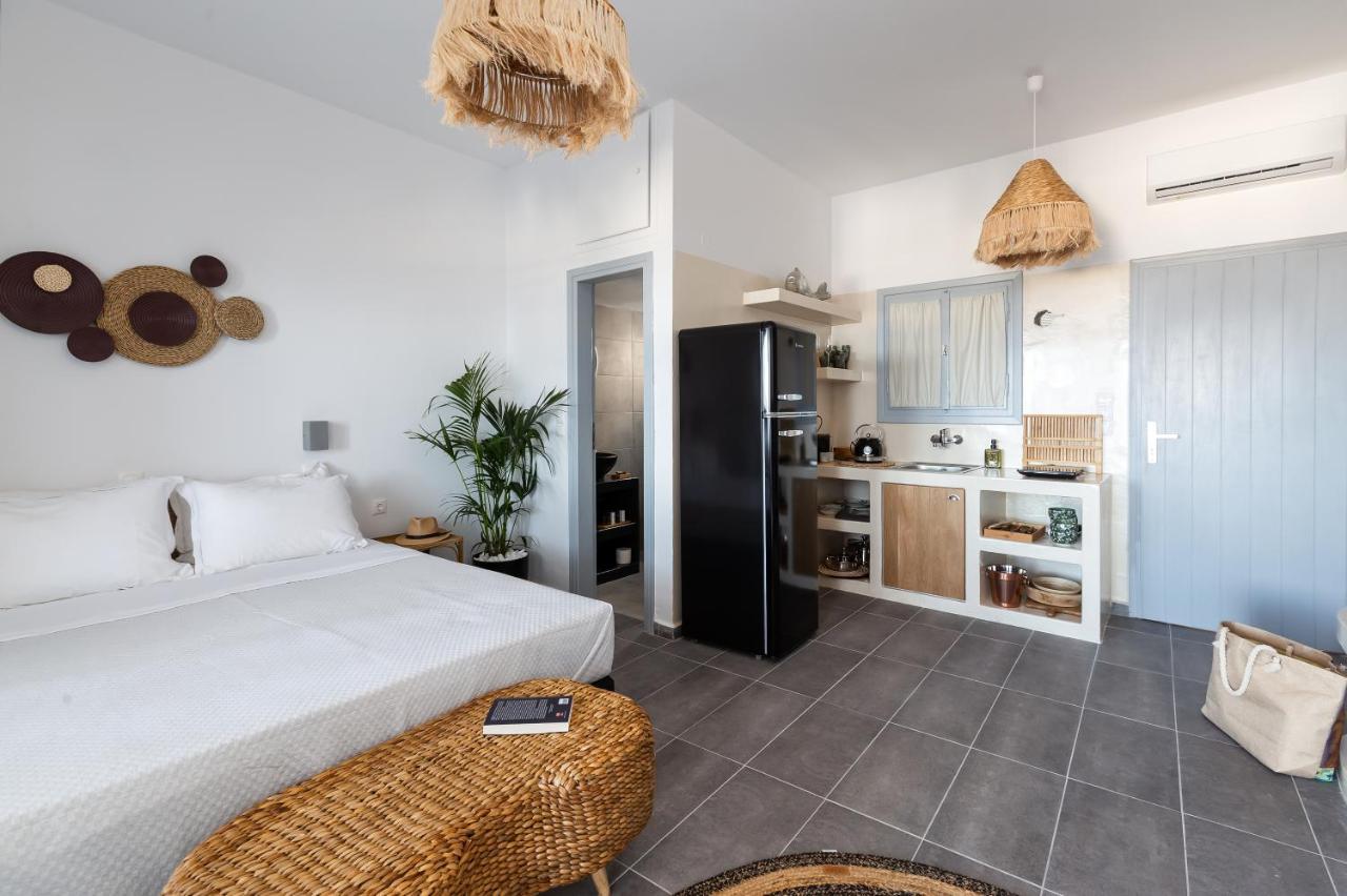Divino Suites (Adults Only) Фіра Екстер'єр фото